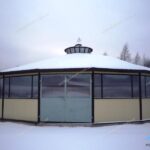 Манеж для верхової їзди, манеж для верховой езды