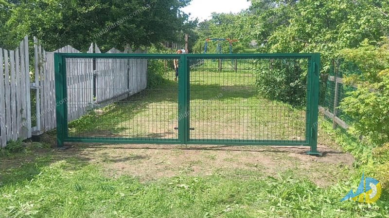 Розпашніі ворота распашные