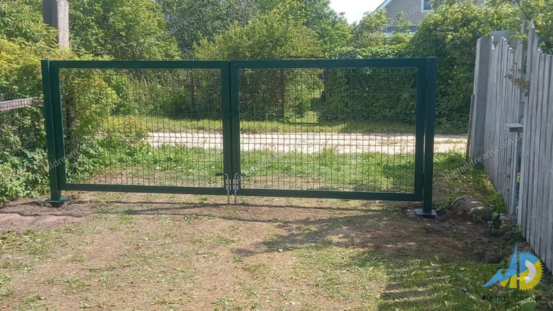 Розпашніі ворота распашные